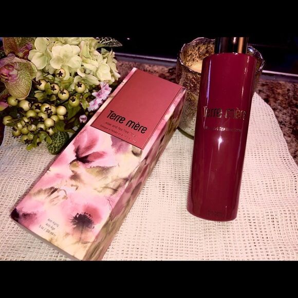 šTerre Mere Aloe andĀ TeaāTreeāAnti-AgingāToner - Picture 1 of 1